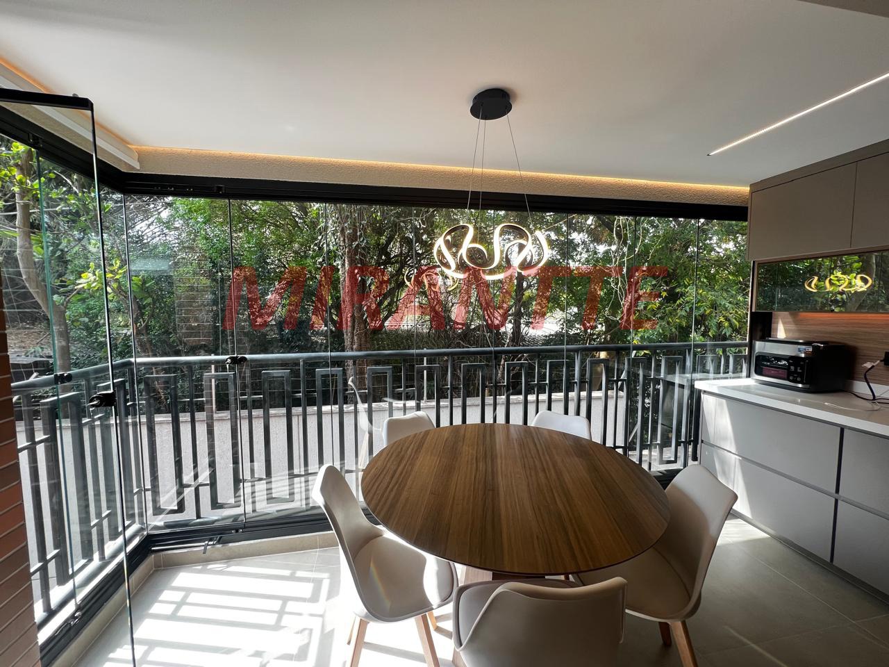 Apartamento de 70m² com 2 quartos em Santa Teresinha