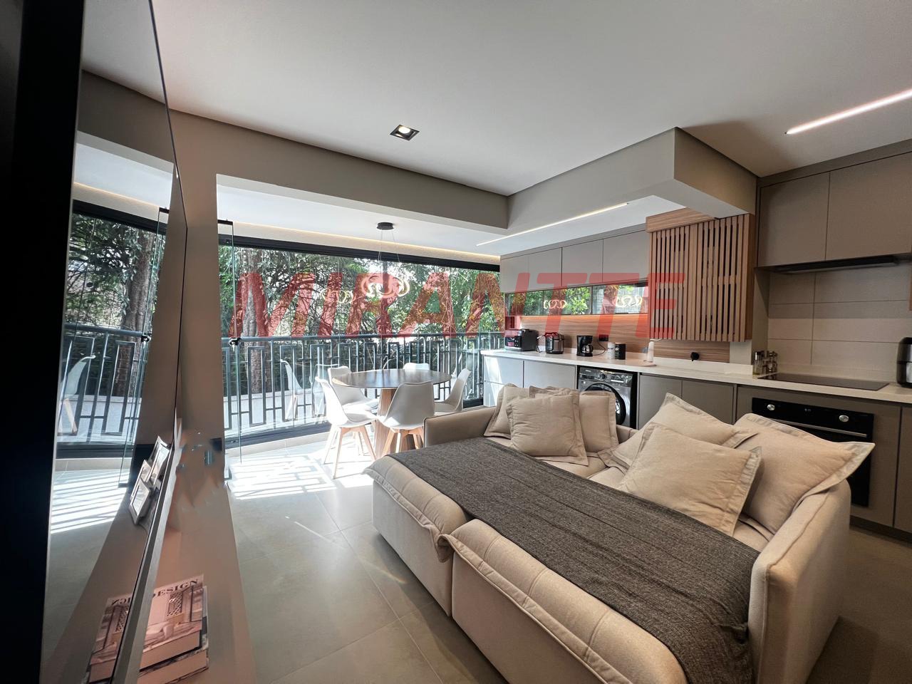 Apartamento de 70m² com 2 quartos em Santa Teresinha