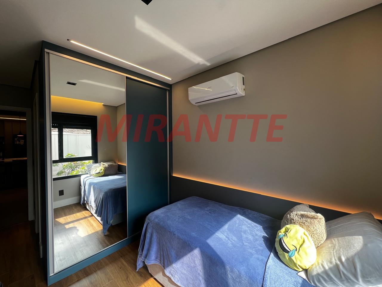 Apartamento de 70m² com 2 quartos em Santa Teresinha