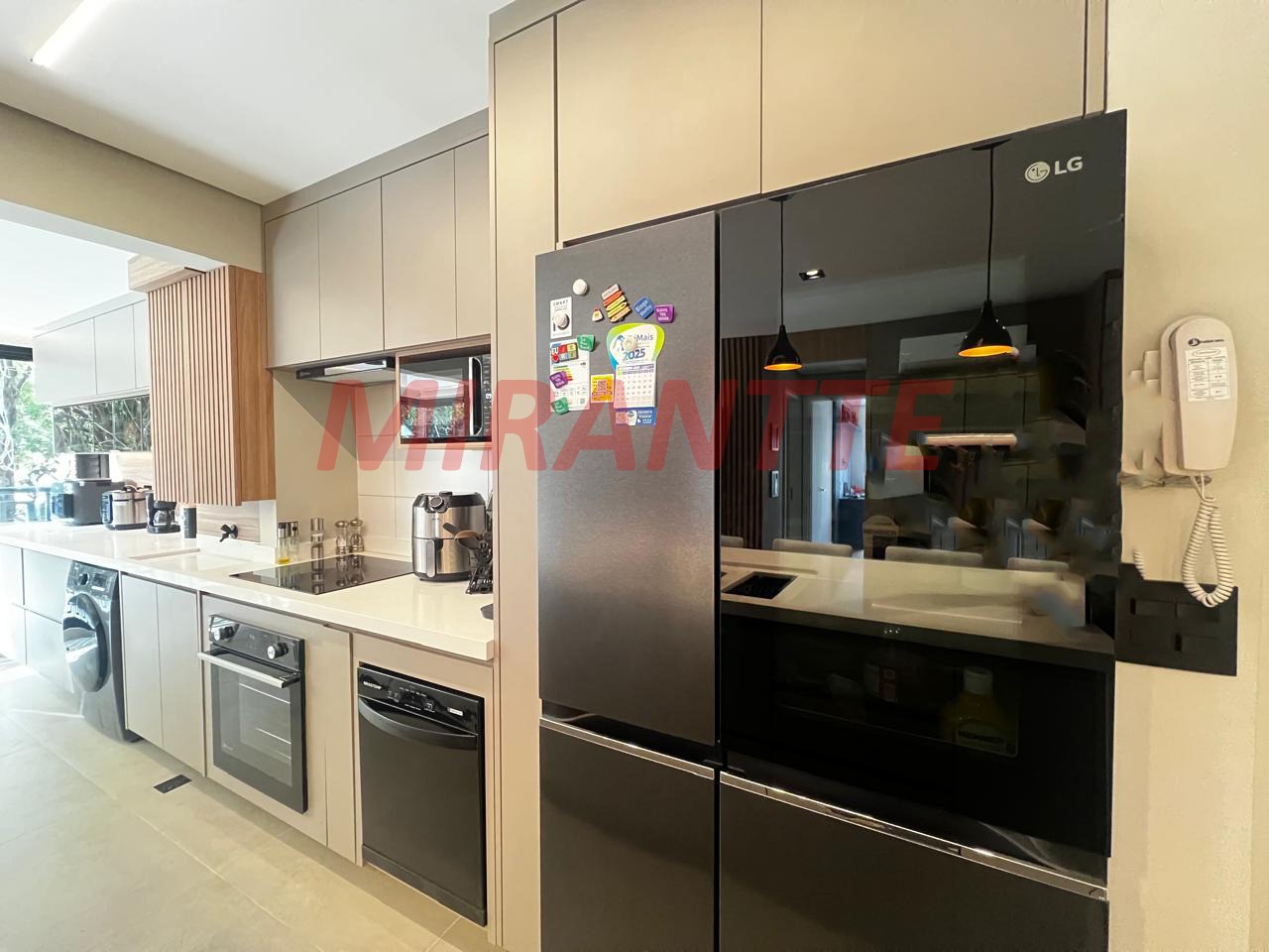Apartamento de 70m² com 2 quartos em Santa Teresinha