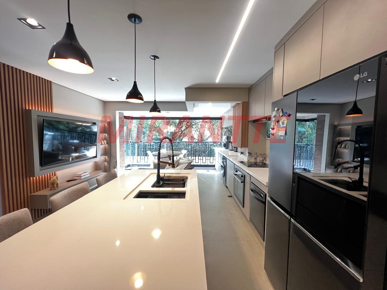 Apartamento de 70m² com 2 quartos em Santa Teresinha