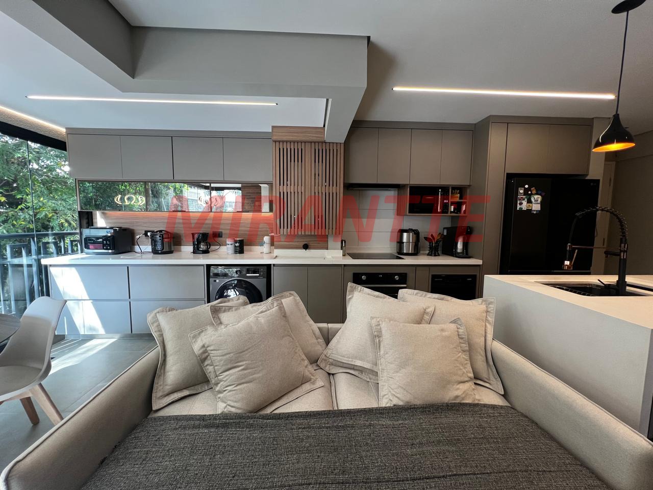 Apartamento de 70m² com 2 quartos em Santa Teresinha