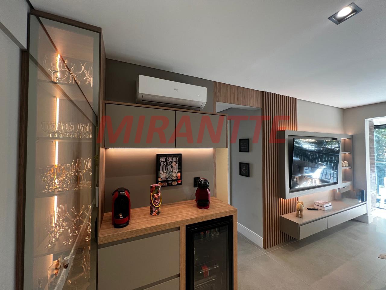 Apartamento de 70m² com 2 quartos em Santa Teresinha