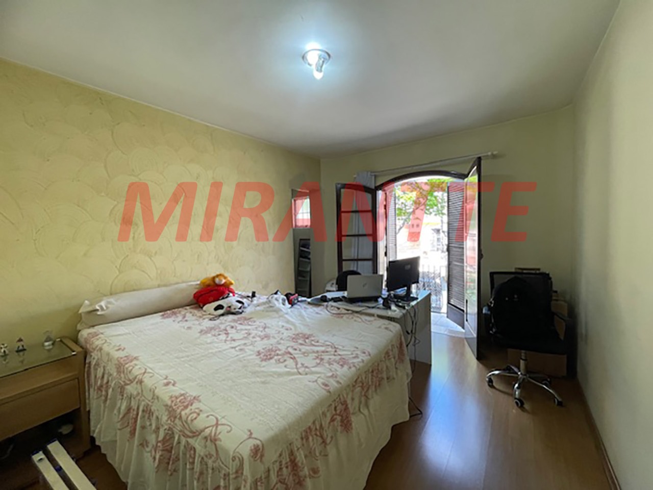Sobrado de 222m² com 3 quartos em Mandaqui