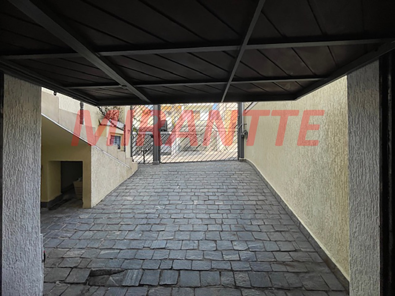 Sobrado de 222m² com 3 quartos em Mandaqui