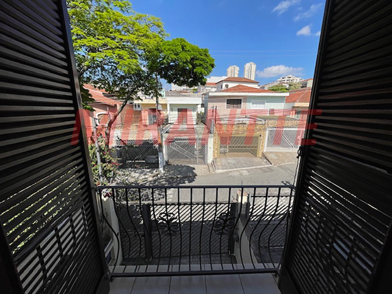 Sobrado de 222m² com 3 quartos em Mandaqui