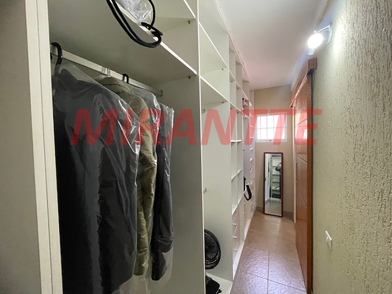 Sobrado de 222m² com 3 quartos em Mandaqui