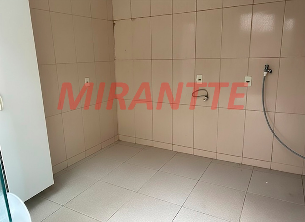 Cond. fechado de 169m² com 3 quartos em Vila Santos
