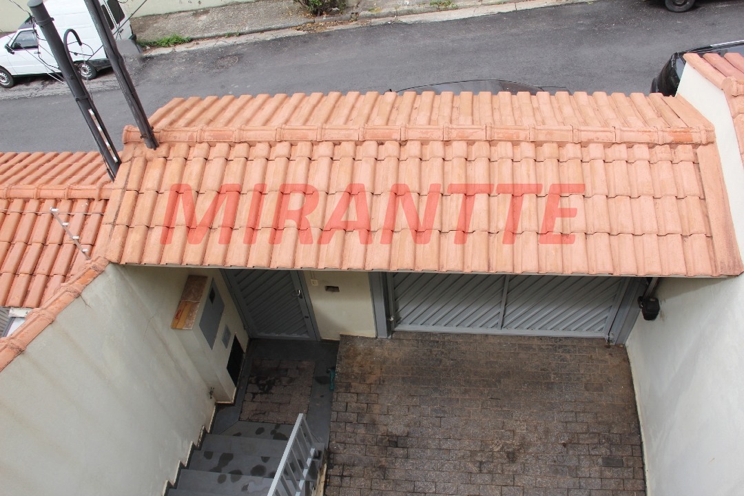 Sobrado de 243m² com 3 quartos em Santa Teresinha