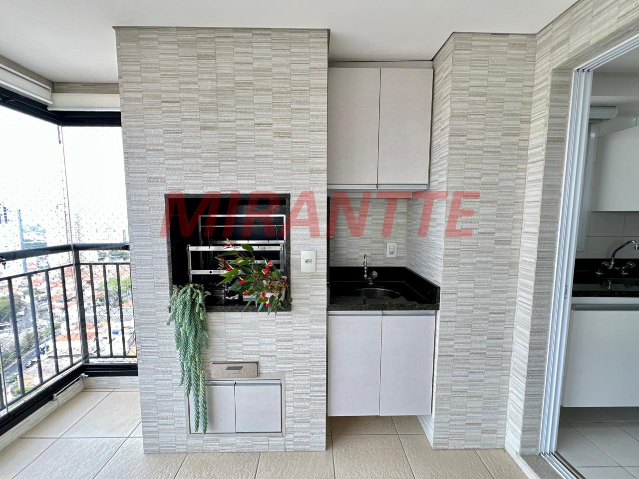Apartamento de 163m² com 3 quartos em Santana