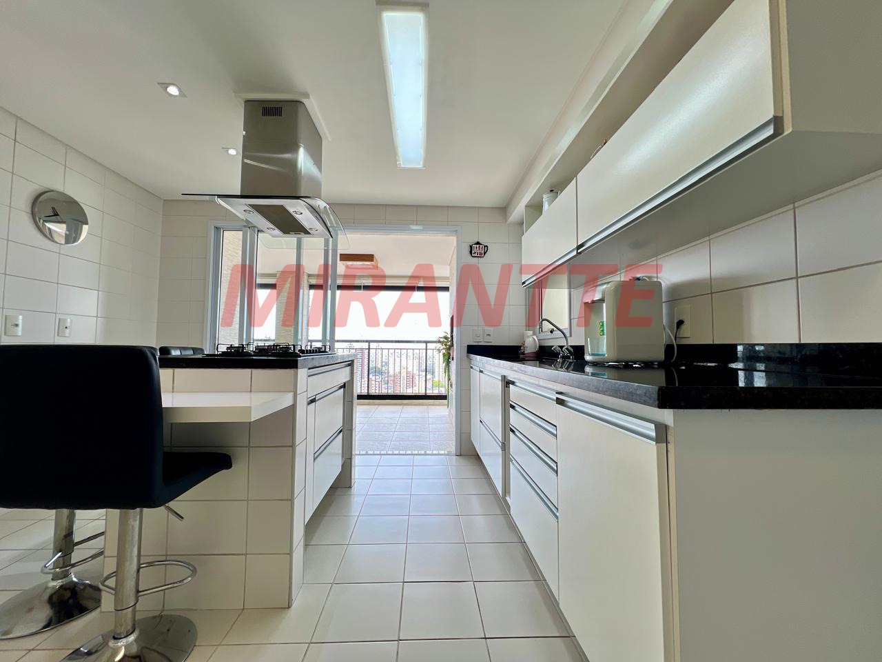 Apartamento de 163m² com 3 quartos em Santana