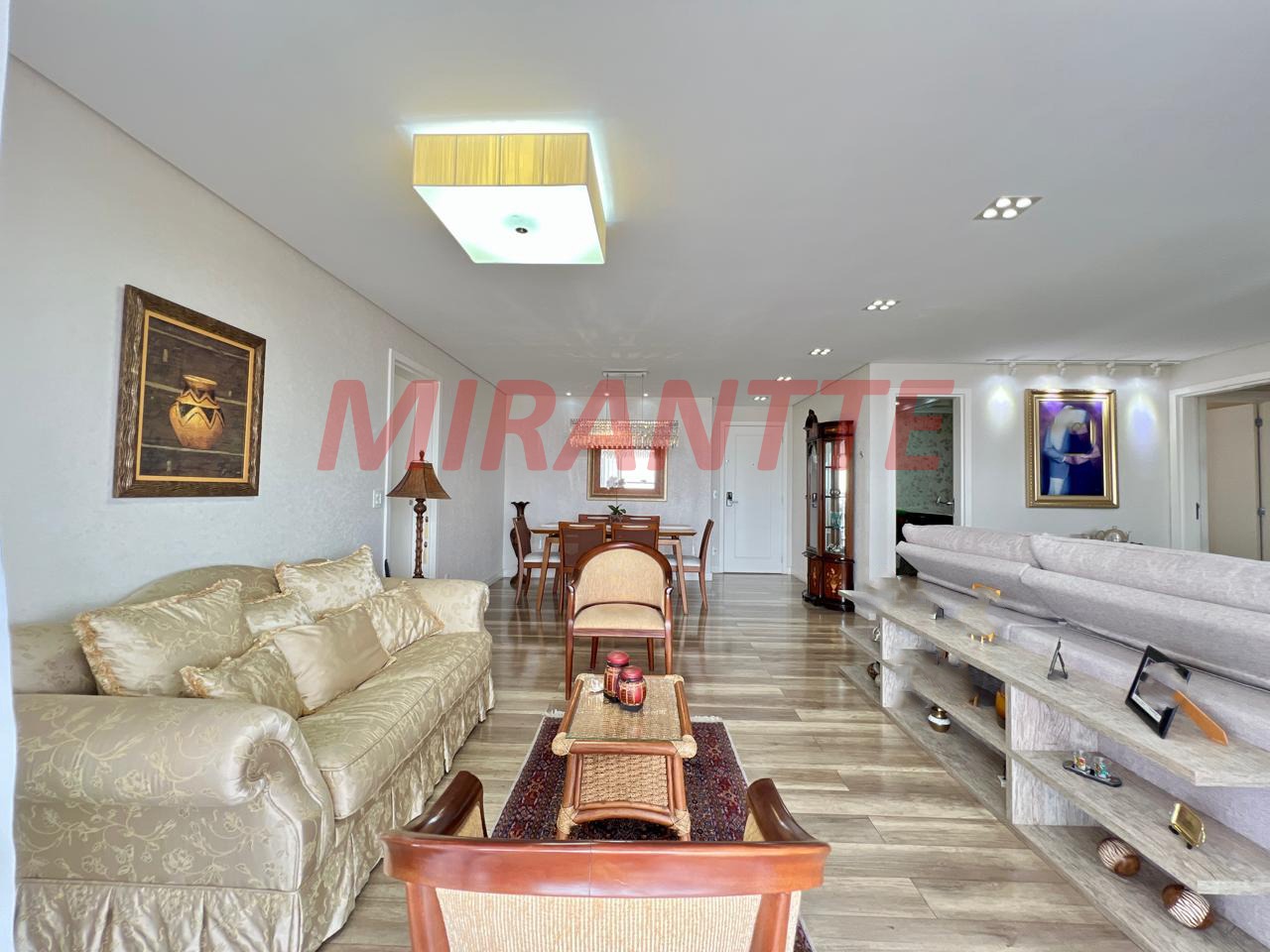 Apartamento de 163m² com 3 quartos em Santana