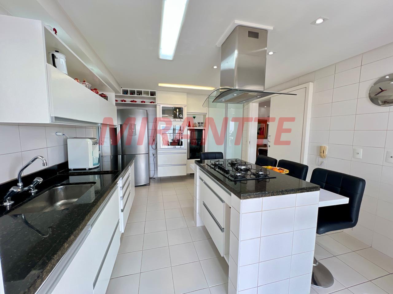 Apartamento de 163m² com 3 quartos em Santana