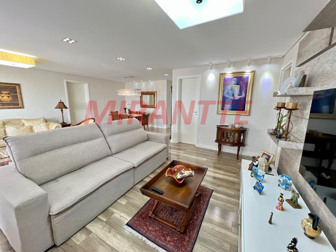 Apartamento de 163m² com 3 quartos em Santana