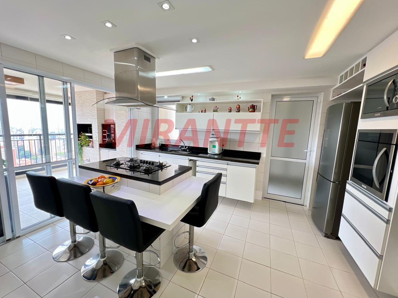 Apartamento de 163m² com 3 quartos em Santana