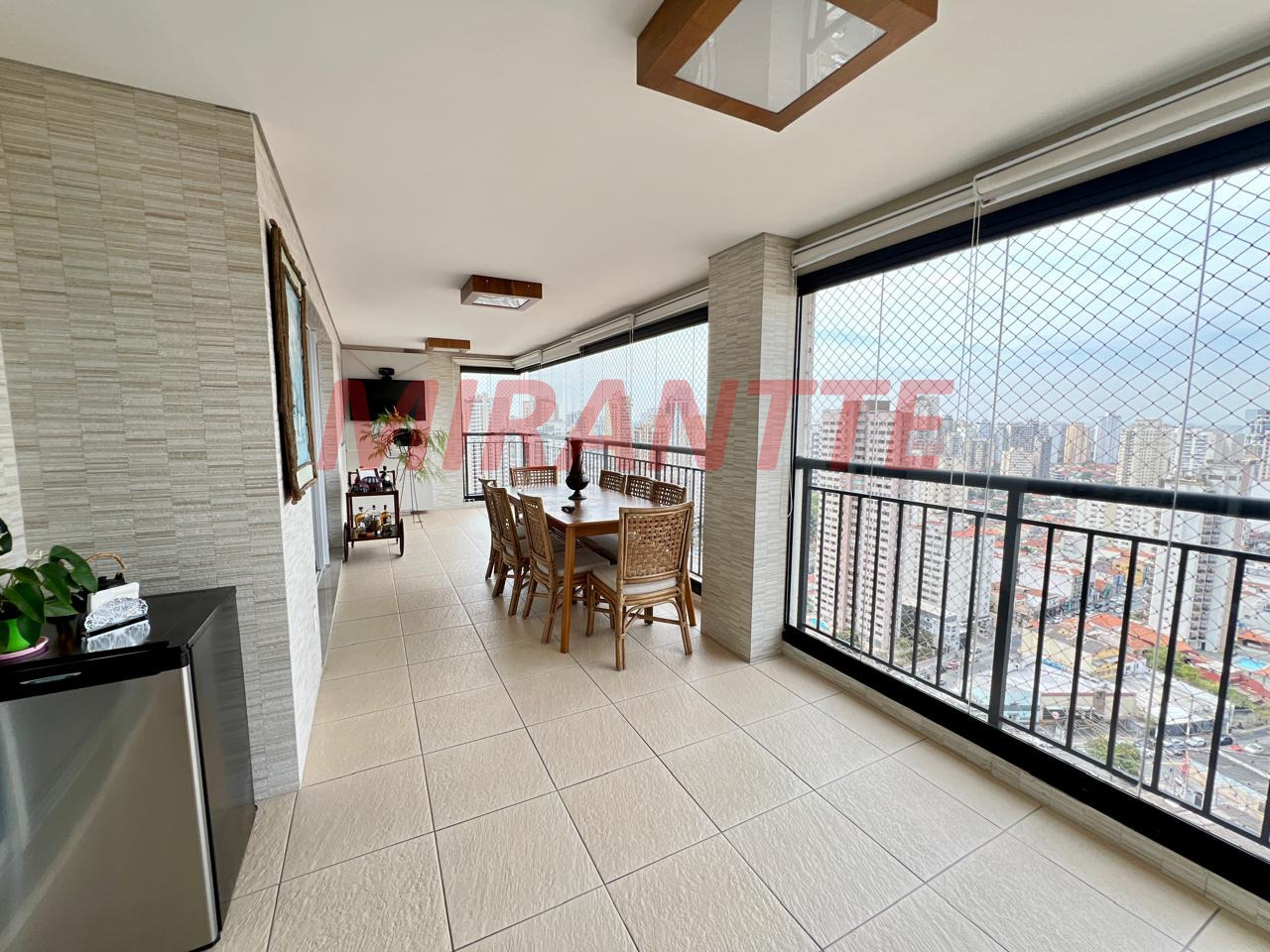 Apartamento de 163m² com 3 quartos em Santana
