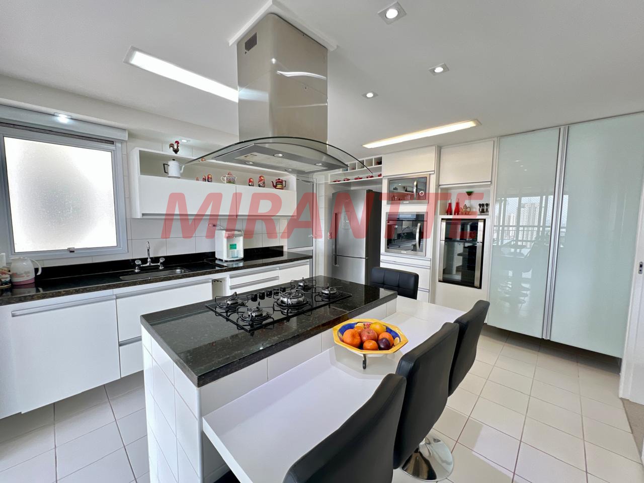 Apartamento de 163m² com 3 quartos em Santana