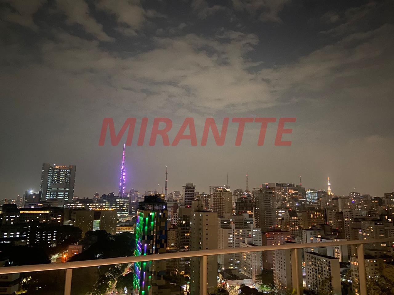 Apartamento de 91.82m² com 2 quartos em Jardim America