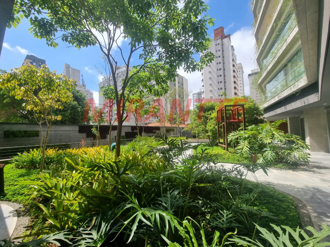 Apartamento de 91.82m² com 2 quartos em Jardim America