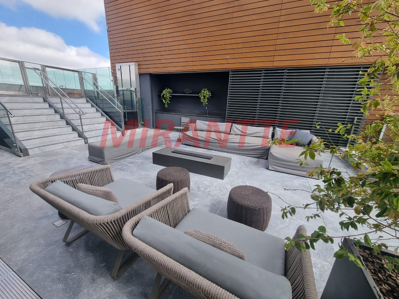 Apartamento de 91.82m² com 2 quartos em Jardim America