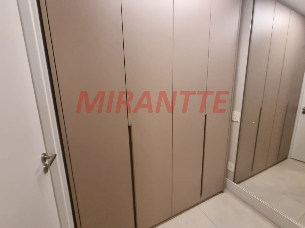Apartamento de 91.82m² com 2 quartos em Jardim America
