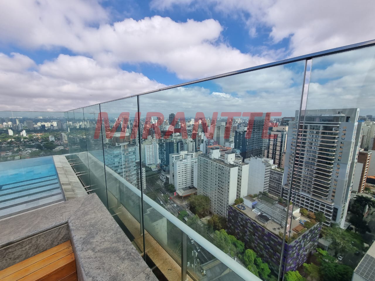 Apartamento de 91.82m² com 2 quartos em Jardim America