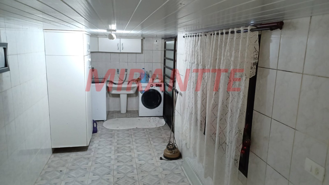 Sobrado de 135m² com 3 quartos em Parque Vitória