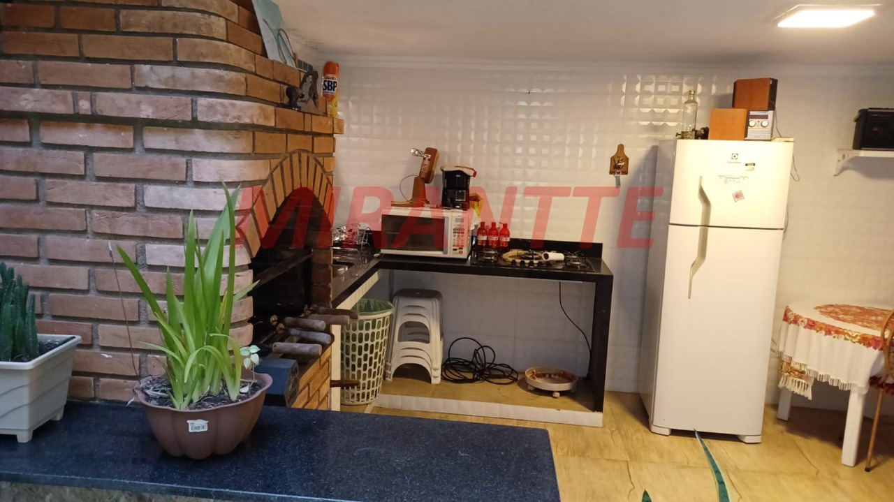 Sobrado de 135m² com 3 quartos em Parque Vitória