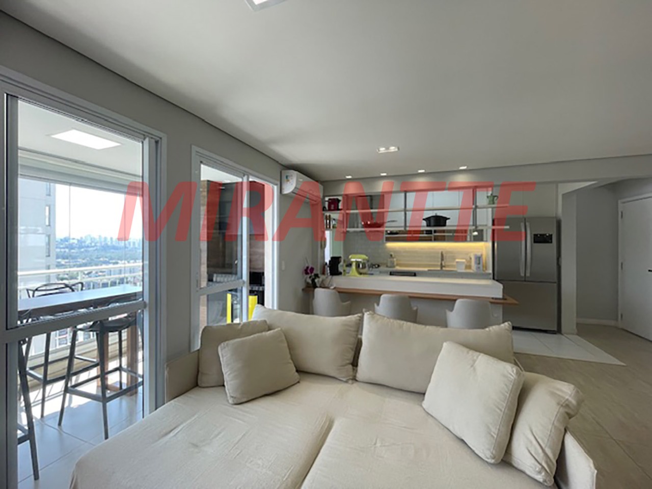 Apartamento de 83m² com 2 quartos em Barra Funda