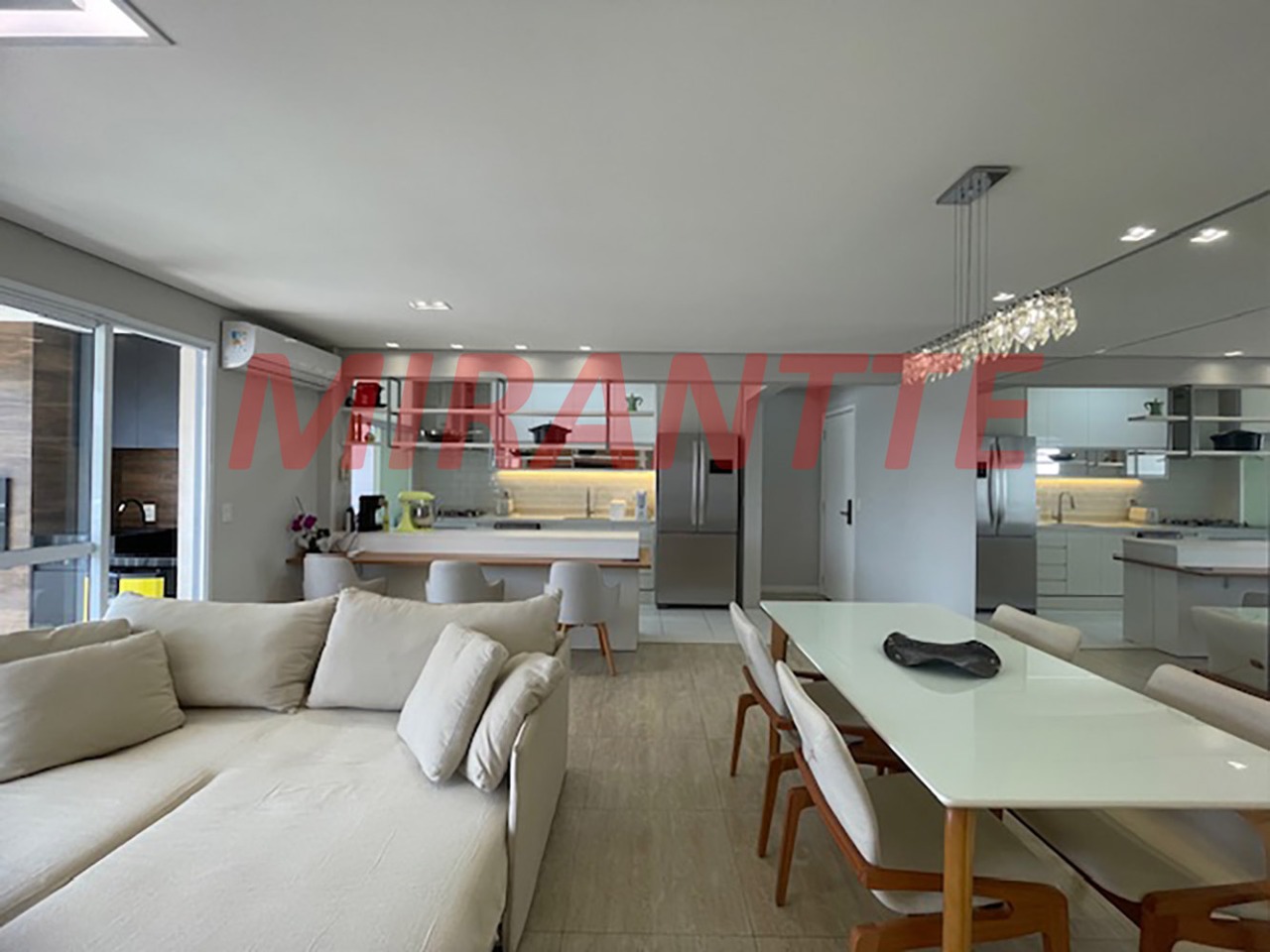 Apartamento de 83m² com 2 quartos em Barra Funda