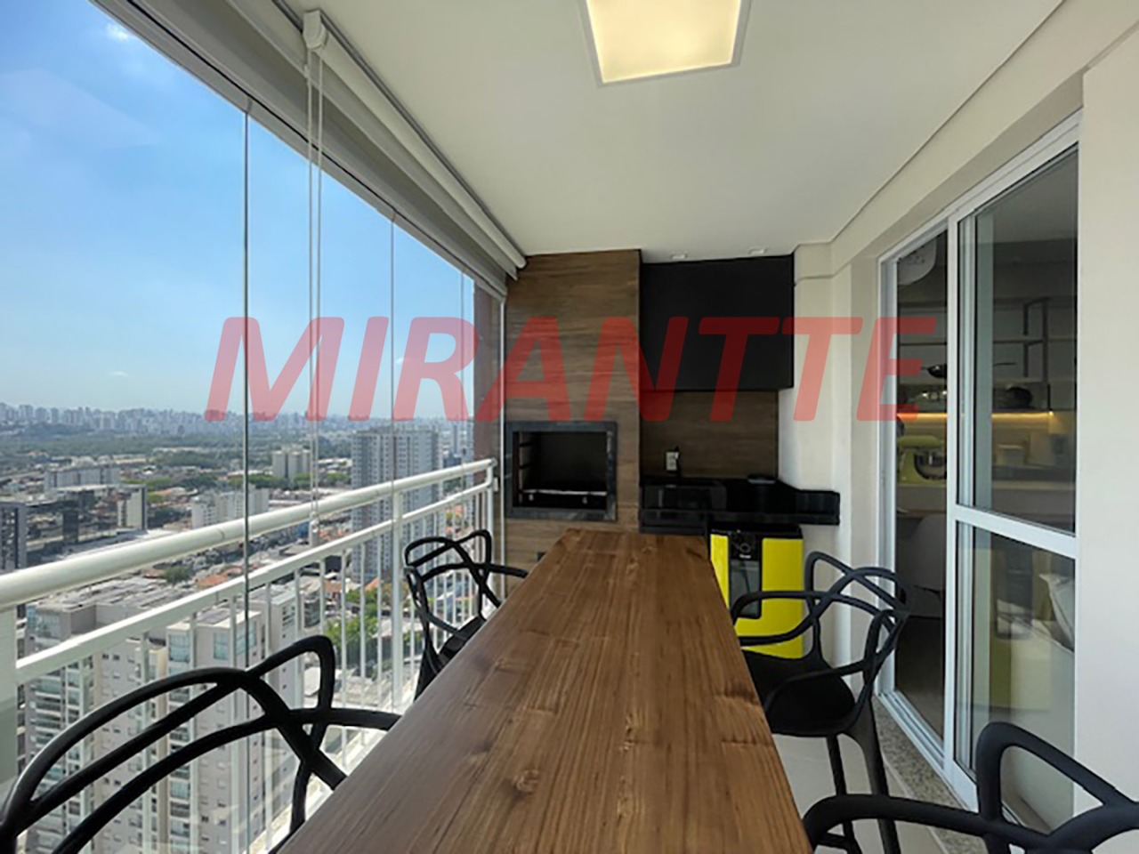 Apartamento de 83m² com 2 quartos em Barra Funda