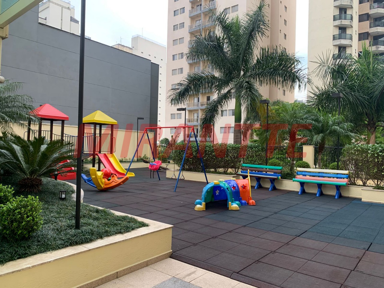Apartamento de 200m² com 4 quartos em Santana