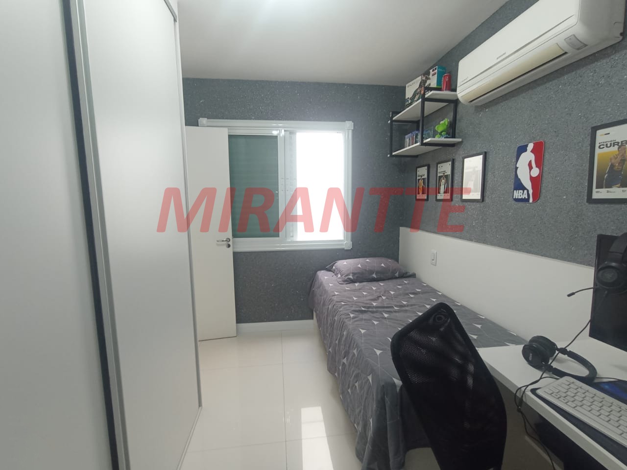 Sobrado de 143m² com 3 quartos em Água Fria