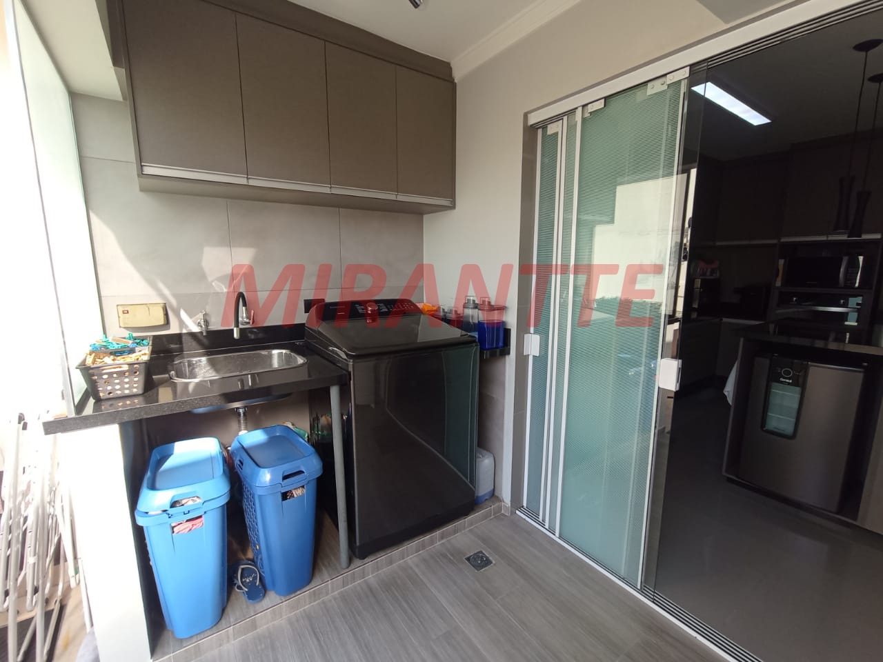 Sobrado de 143m² com 3 quartos em Água Fria