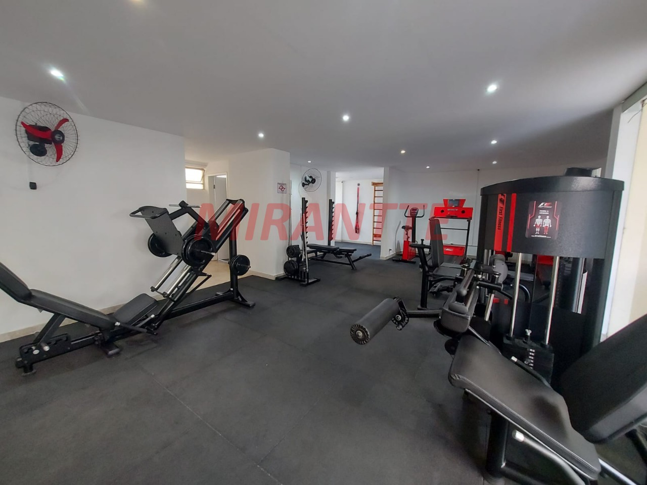 Apartamento de 85m² com 3 quartos em Santana