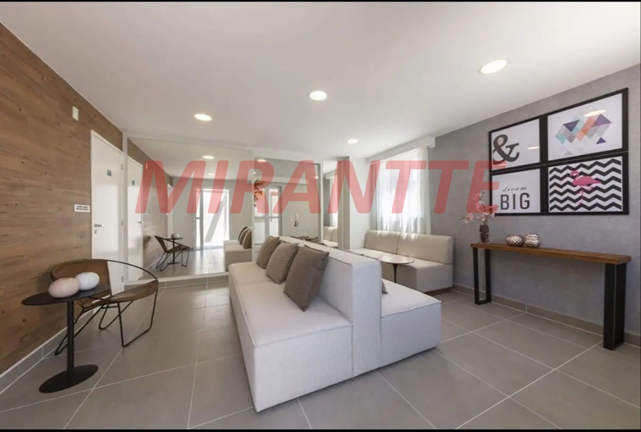 Apartamento de 37m² com 2 quartos em Santana