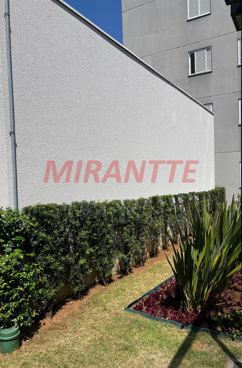 Apartamento de 37m² com 2 quartos em Santana