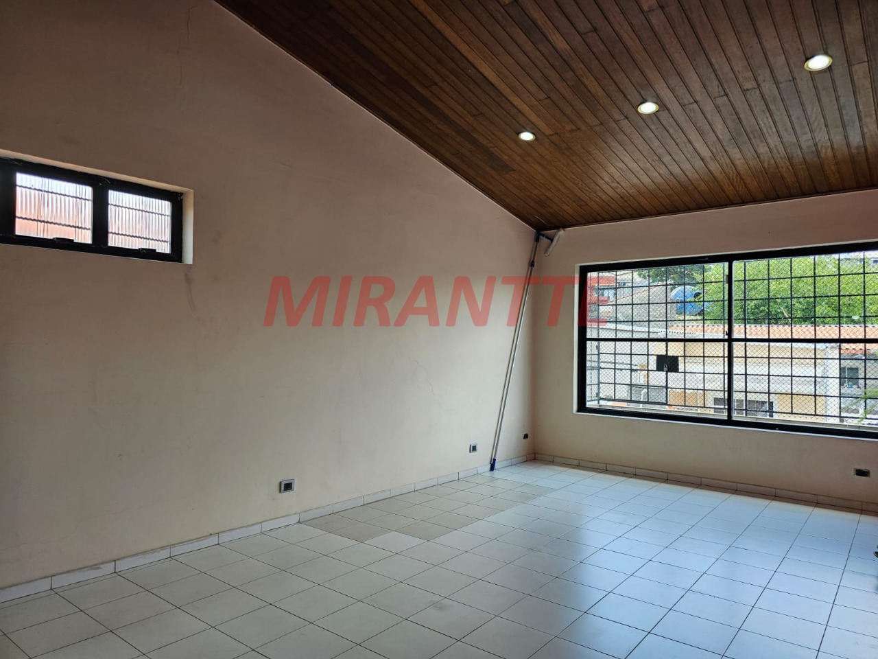 Sobrado de 298m² com 3 quartos em Vila Maria Alta