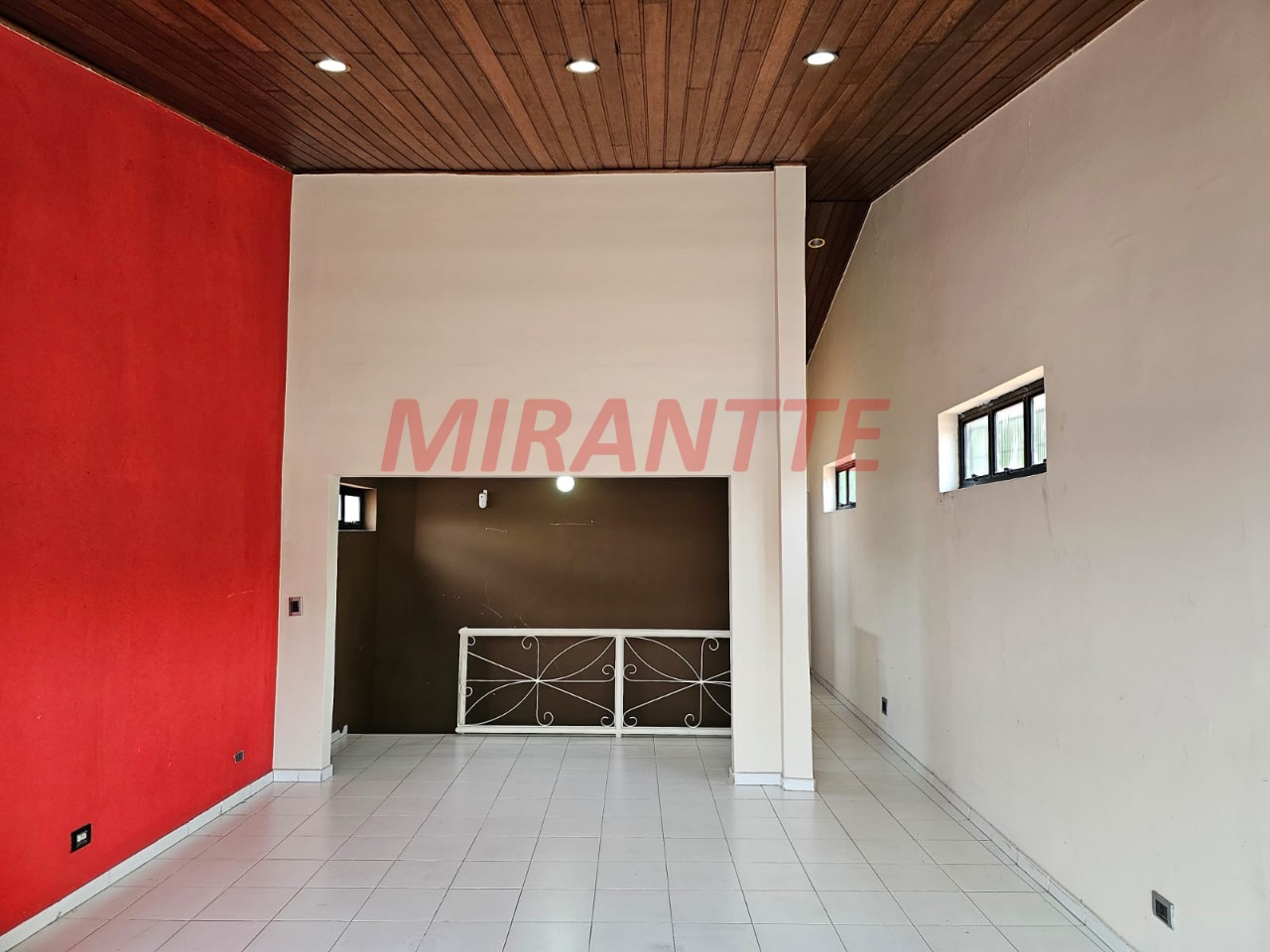 Sobrado de 298m² com 3 quartos em Vila Maria Alta