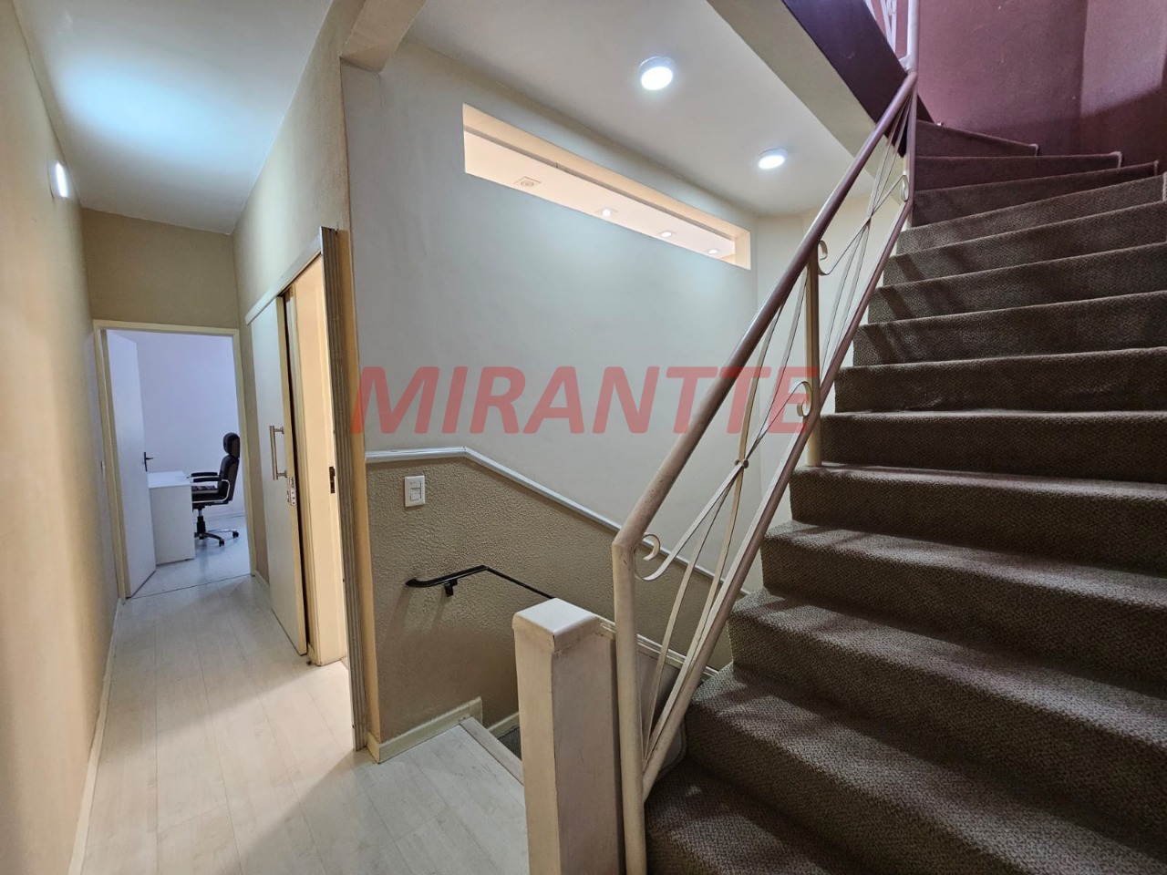 Sobrado de 298m² com 3 quartos em Vila Maria Alta