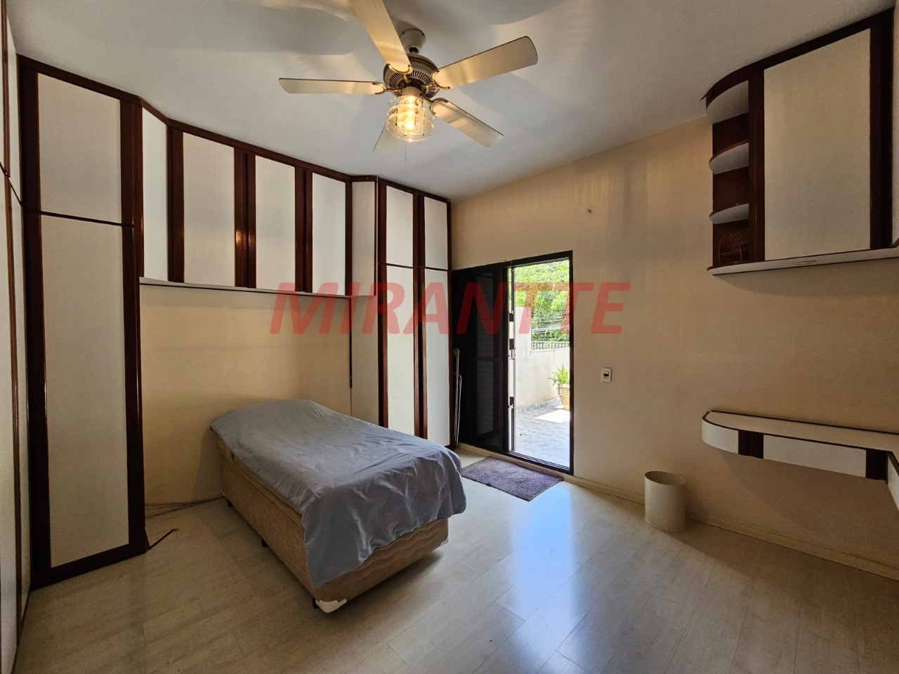 Sobrado de 298m² com 3 quartos em Vila Maria Alta