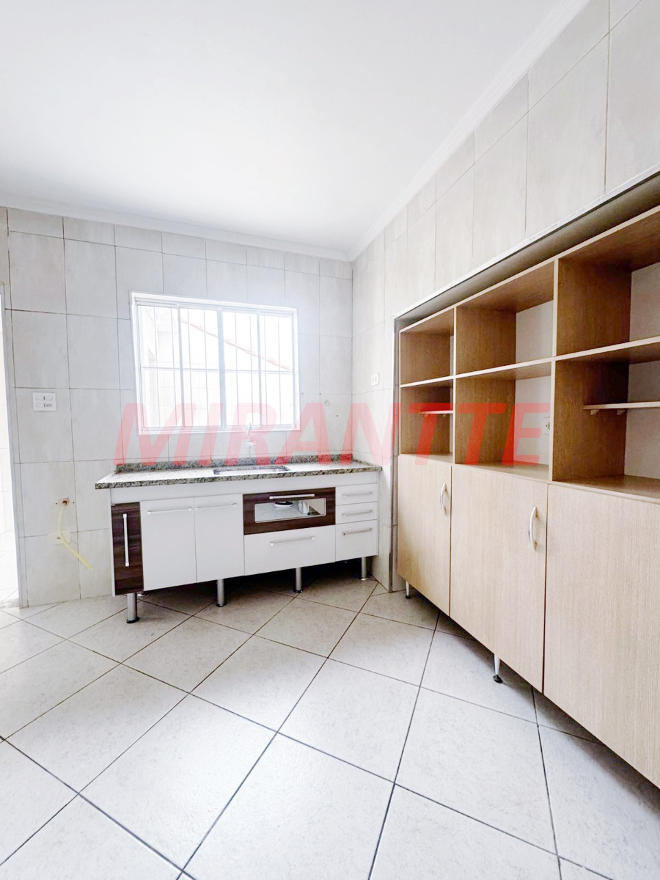 Casa terrea de 163m² com 2 quartos em residencial