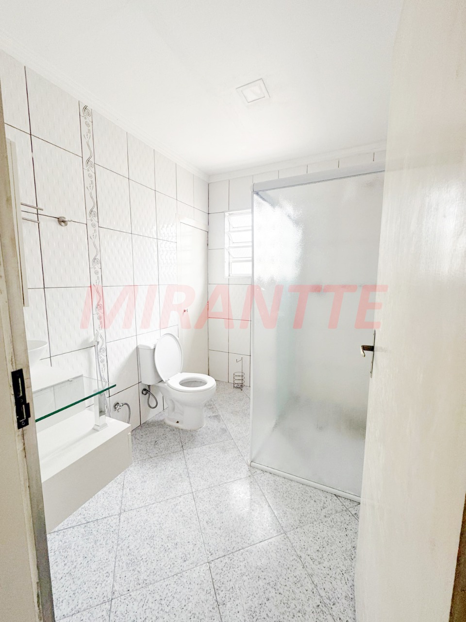 Casa terrea de 163m² com 2 quartos em residencial
