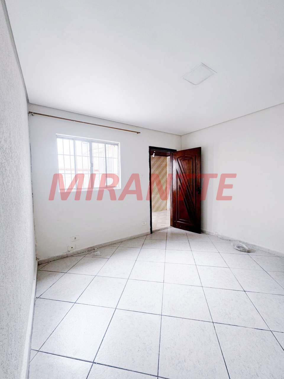 Casa terrea de 163m² com 2 quartos em residencial