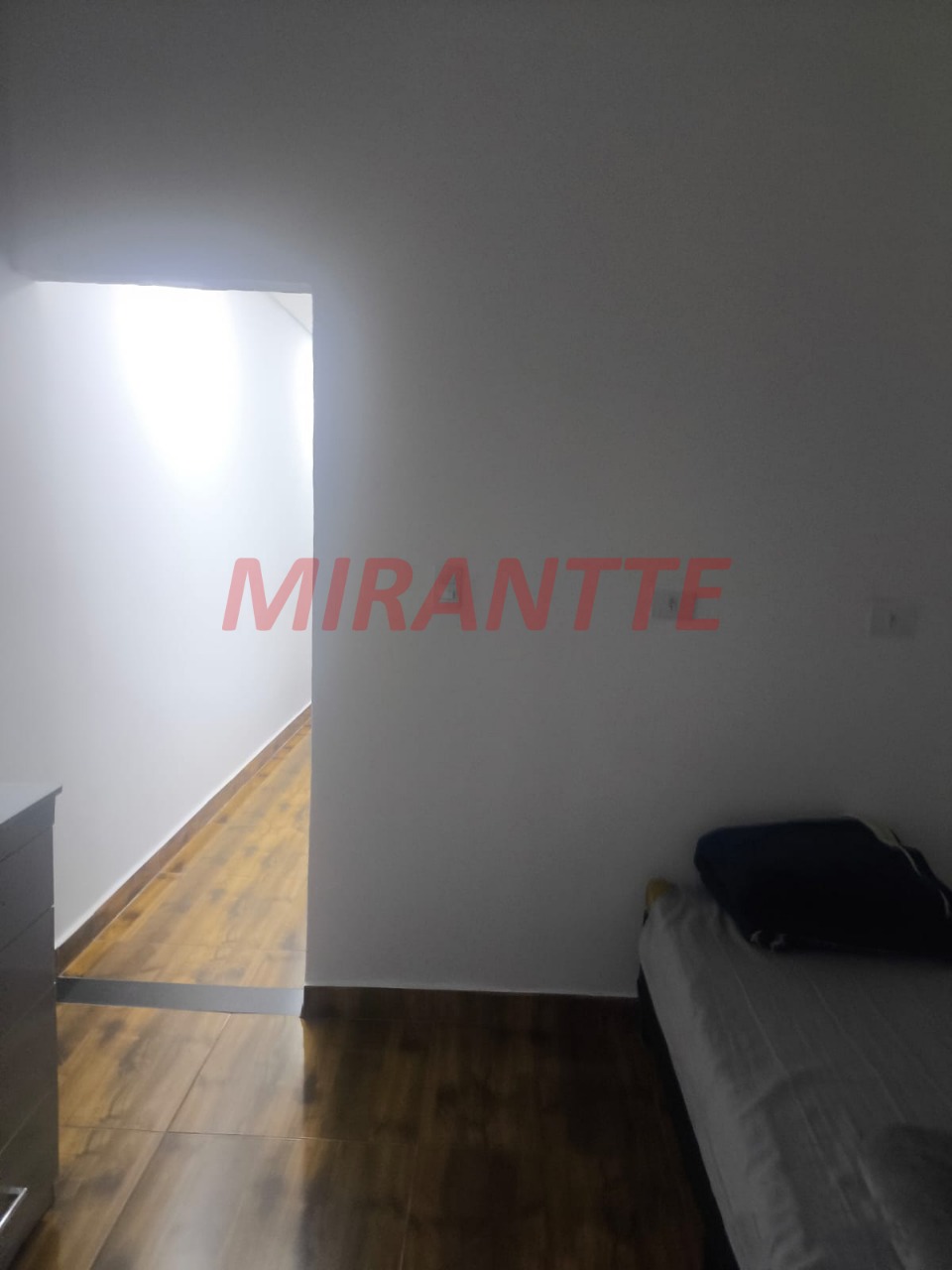 Sobrado de 175m² com 3 quartos em Jardim Corisco