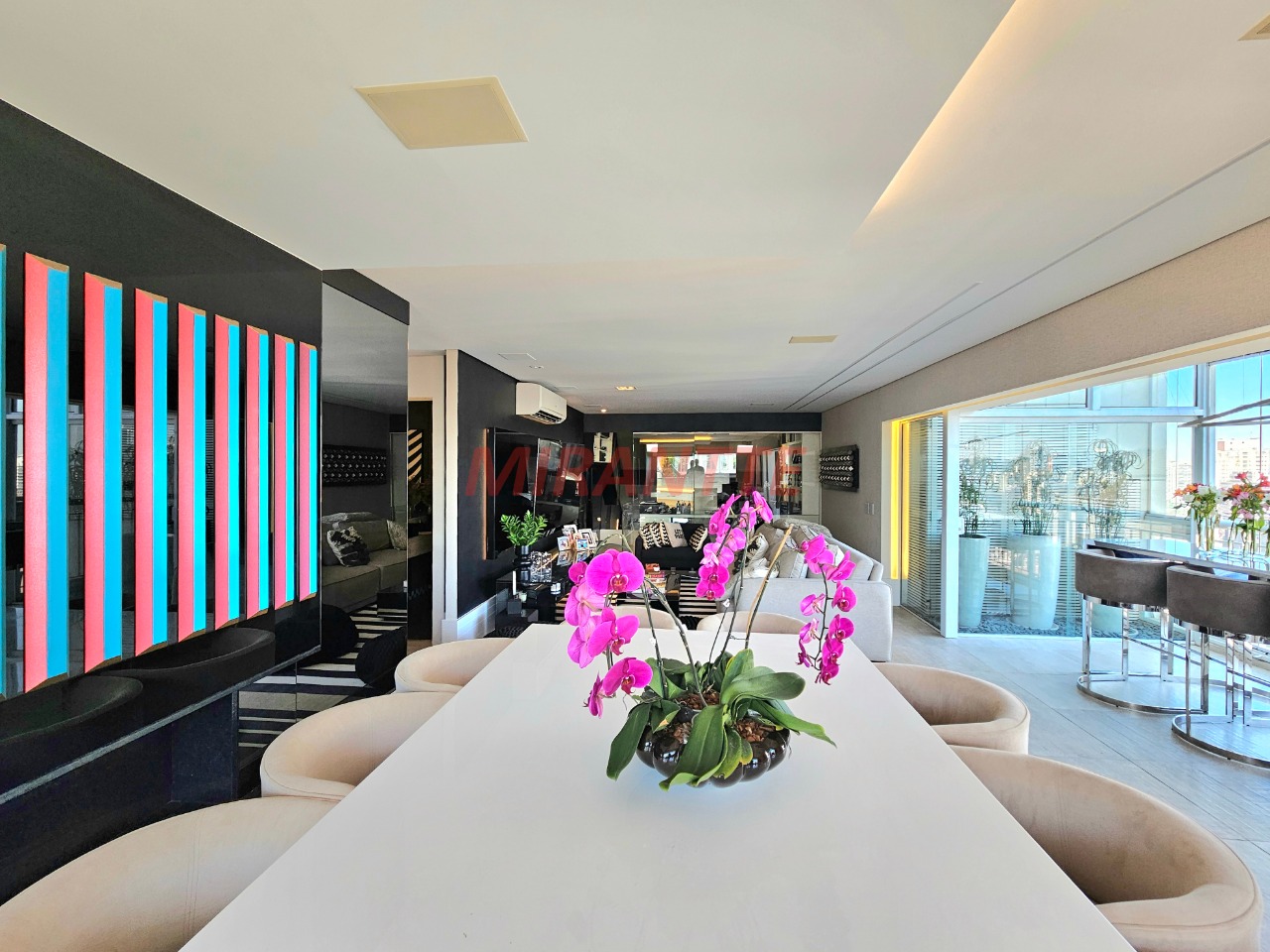 Cobertura de 305m² com 4 quartos em Brooklin Paulista