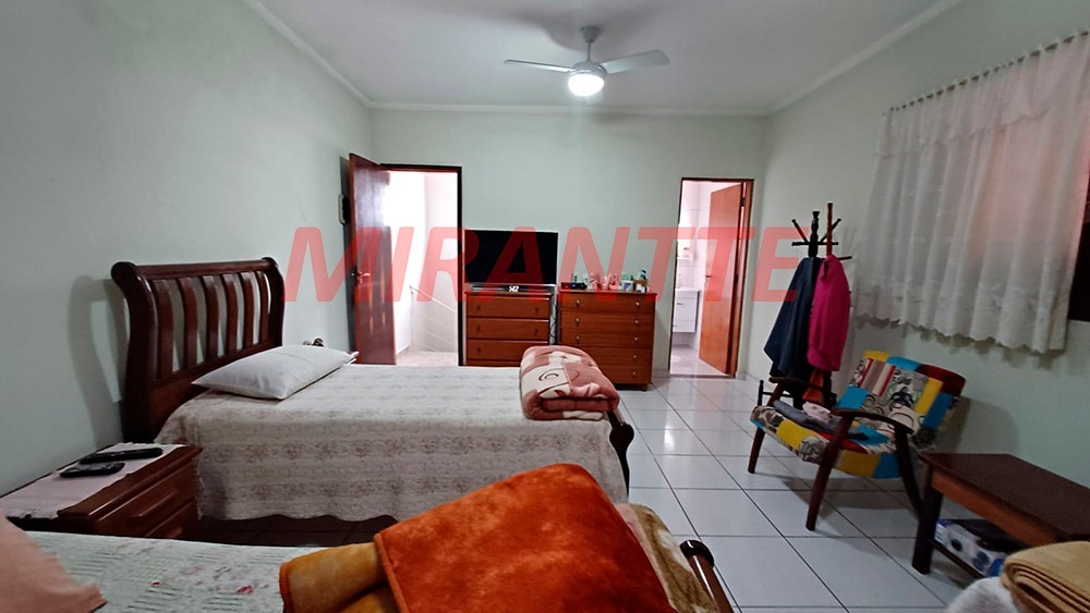 Sobrado de 172m² com 2 quartos em Vila Medeiros