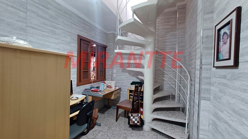 Sobrado de 172m² com 2 quartos em Vila Medeiros