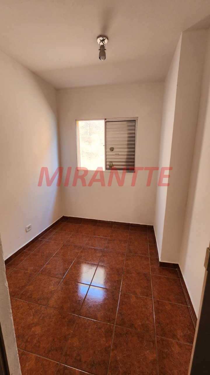 Sobrado de 215m² com 6 quartos em Vila Medeiros