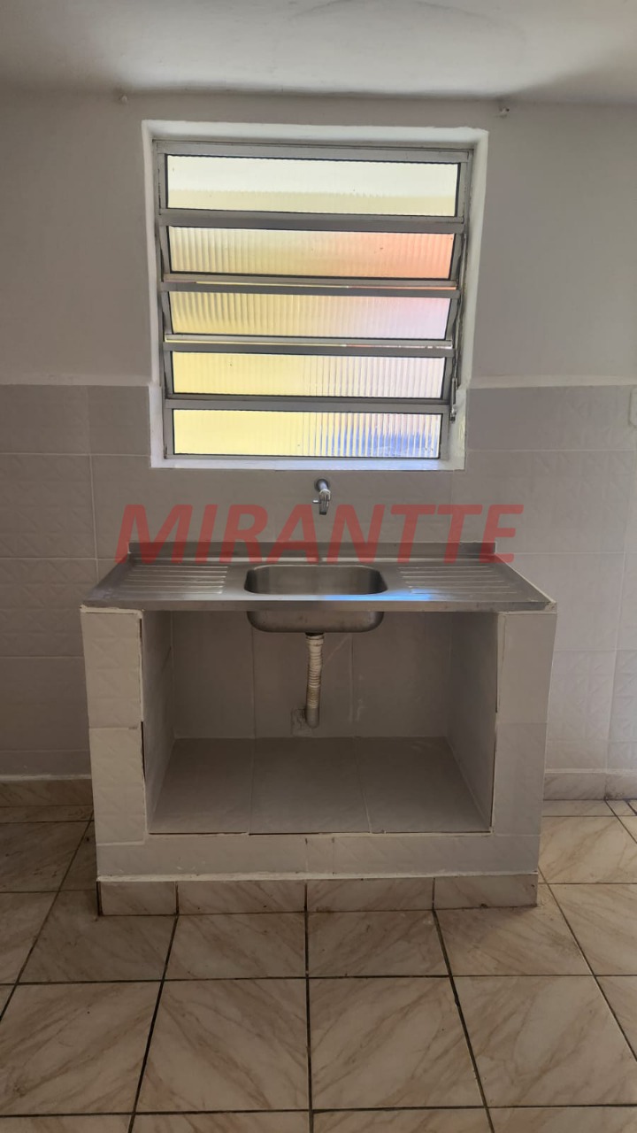 Sobrado de 215m² com 6 quartos em Vila Medeiros